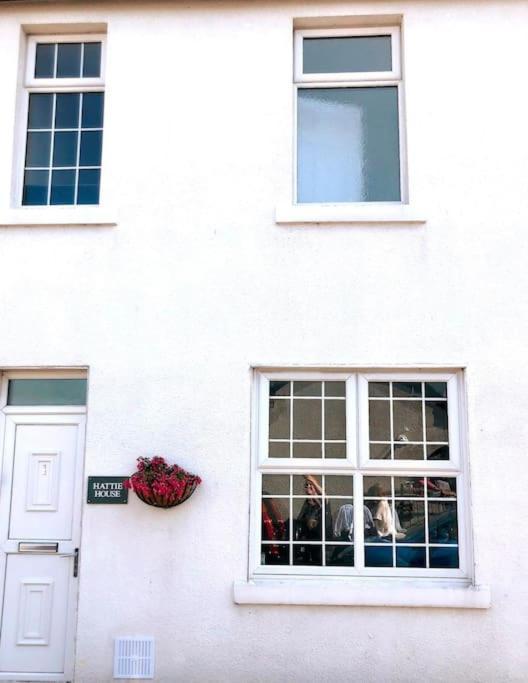 Sunny Seaside Beach House Lytham Centre Sleeps 8 Lytham St Annes Dış mekan fotoğraf
